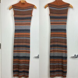 House of Harlow 1960 Sleeveless Mock Neck Midi Striped Sweater Dress Orange sz M
